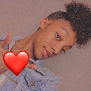 Meet your Posher, Delacey